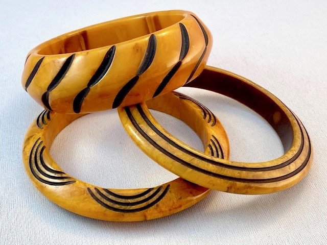 BB152 overdyed peanut butter bakelite bangles